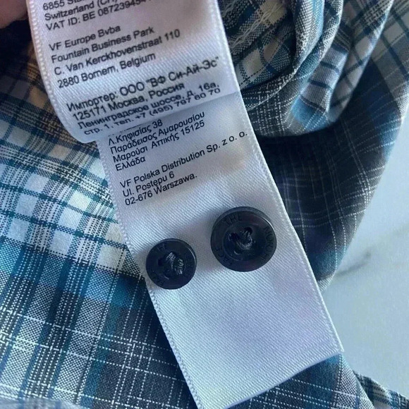The North Face Mens Blue, Gray, Black Plaid Button Down Shirt Size M Lightweight - Picture 8 of 10